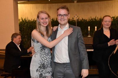 Sidste års unge sangere var fra lokalområdet, Nicoline H. Larsen fra Ikast og Morten Bunk. ? Foto: Steen Hebsgaard