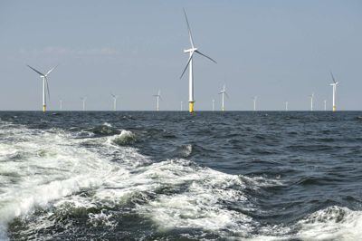 Henning Bagger/Ritzau Scanpix. Senest i 2030 bør de nuværende afgifter på energi indrettes på en måde, så de i højere grad tilskynder til brug af grøn energi, hvis Danmark skal være sikker på at nå målet om at blive fossiltfrit i 2050, mener Klimarådet. (Arkivfoto)