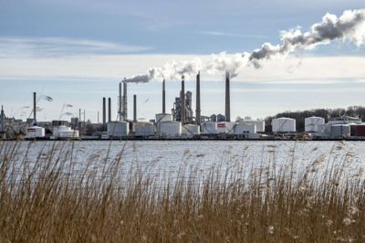 Henning Bagger/Ritzau Scanpix. Byer rundtomkring i Europa er godt i gang med at blive CO2-neutrale. Men de mangler opbakning fra nationalstaterne, lyder kritikken fra 210 europæiske borgmestre i et åbent brev. (Arkivfoto)