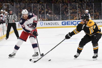 Columbus Blue Jackets' danske højre wing, Oliver Bjorkstrand, måtte sammen med holdet forlade NHL-slutspillet i anden runde. Foto: Bob Dechiara/Ritzau Scanpix