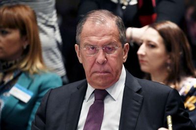 Lehtikuva/Reuters. Ruslands udenrigsminister, Sergej Lavrov, i Europarådets ministerkomité, som fredag genoprettede russernes stemmeret. Ruslands stemmeret blev suspenderet efter, at præsident Vladimir Putin i 2014 gave ordre til en annektering af Krim-halvøen