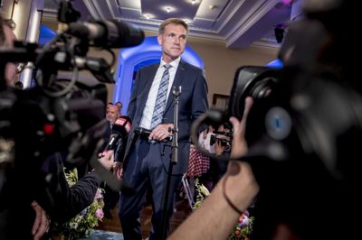 Mads Claus Rasmussen/Ritzau Scanpix. Formand Kristian Thulesen Dahl og resten af DF fik en EP-lussing.