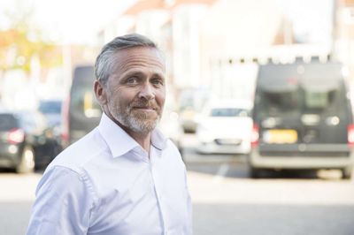 Frank Cilius/Ritzau Scanpix. Anders Samuelsen fra Liberal Alliance gav ikke overraskende sin stemme til storesøster Mette Bock (LA). (Arkivfoto)