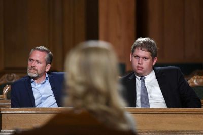 Mads Claus Rasmussen/Ritzau Scanpix. Anders Samuelsen, Liberal Alliance og Rasmus Paludan, Stram Kurs deltager i partilederdebatten på Christiansborg i København under Folketingsvalget 2019. Ingen af de to kom i Folketinget.