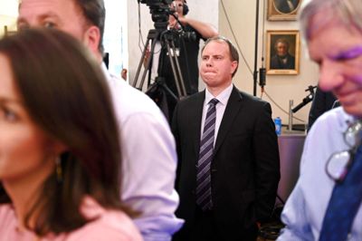 Philip Davali/Ritzau Scanpix. DF-profilen Martin Henriksen kan være på vej ud af Folketinget.