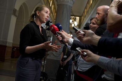 Martin Sylvest/Ritzau Scanpix. Den kongelige undersøger, Socialdemokratiets formand Mette Frederiksen, fortsætter lørdag de regeringsforhandlinger, hun indledte fredag på Christiansborg.