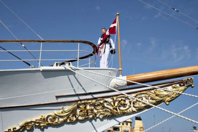 Henning Bagger/Ritzau Scanpix. Fejringen af Dannebrogs 800-års jubilæum holder statsminister og formand for Venstre Lars Løkke Rasmussen fra at holde den traditionsrige partiledertale på Folkemødet lørdag. (Arkivfoto)