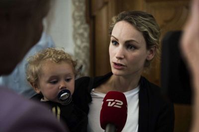 Der vil stadig være store uenigheder blandt partierne i rød blok, selv hvis partierne bliver enige om en ny kurs under de igangværende forhandlinger om en ny regering. Det er meldingen fra Enhedslistens politiske ordfører, Pernille Skipper, der lørdag ankommer til forhandlingerne med sin datter på armen.