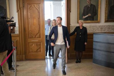 Morten Østergaard og De Radikales topforhandlere skal endnu en tur til Mette Frederiksen (S) tirsdag.