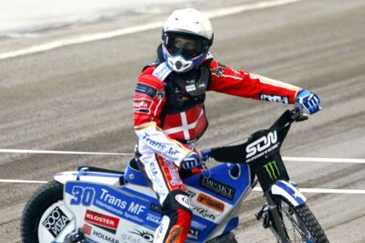Leon Madsen deler førstepladsen i VM-serien, men har også haft stor succes for sin klub i Polen i flere år.
