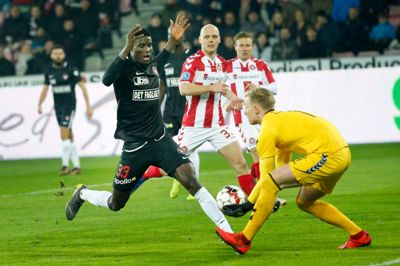 Paul Onuachu indgår ikke i FCM's planer forud for søndagens kamp mod AaB. Klubben forventer stadig at sælge ham. Foto: Tom Laursen