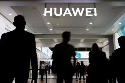 USA er stærkt opsat på at stoppe Huaweis dominans på det globale telemarked og i særdeleshed i udrulningen af næste generations mobilnetværk 5G. (Arkiv)