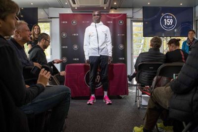 Alle øjne vil være på kenyanske Eliud Kipchoge i lørdagens Ineos 1:59 Challenge.