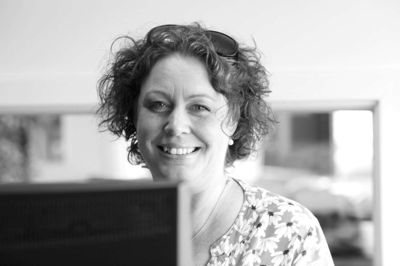 Reporter, studievært, sælger, receptionist og konsulent. Kirsten Mørup har haft mange titler og jobfunktioner gennem 25 år i Mediehuset Herning Folkeblad. ?Foto: Henrik Ole Jensen