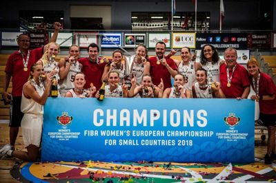 Det kvindelige danske basketball-landshold vandt i sommeren 2018 EM for små nationer suverænt. Modstanden i den kommende tid bliver på et helt andet niveau.