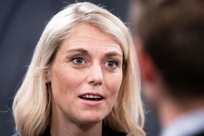Forsvarsminister Trine Bramsen mener, at ambitionen om at holde Arktis som et lavspændingsområde i stigende grad er udfordret. (Arkivfoto)