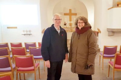 Den nuværende formand for menighedsrådet i Engesvang Kirke, Hans Jørgen Hansen, bytter plads med næstformand Vibeke Steen på søndag. Foto: Privatfoto