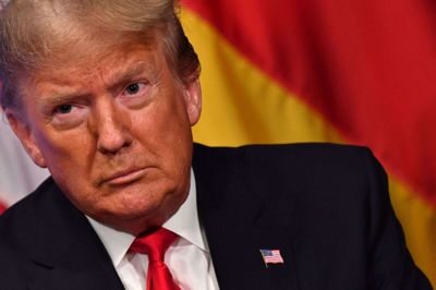 - Han taler med to tunger, siger Donald Trump om den canadiske premierminister, som angiveligt har moret sig over Trump i selskab med andre stats- og regeringschefer.
