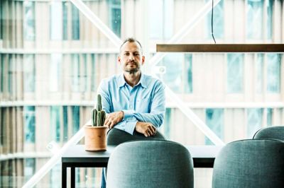 - Virksomheder, som snyder og bedrager, går konkurs med et brag eller varsler massefyringer, skal nok få omtale. Med Flinke-Listen går vi den modsatte vej og hylder landets bedste virksomheder, siger Martin Thorborg fra Visma Rating. ?Foto: PR-foto