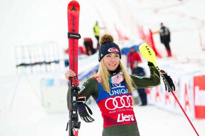 Amerikaneren Mikaela Shiffrin vandt søndagens slalomløb i østrigske Lienz.