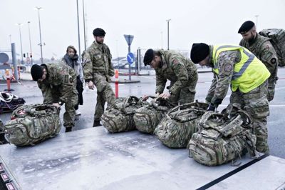 Forsvaret sender igen 200 soldater til Estland, hvor de gennem hele 2020 skal være en del af Natos fremskudte tilstedeværelse i øst. Soldaterne lettede mandag i Hercules-fly fra Roskilde Lufthavn.