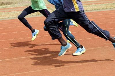 Kenya er kendt for sine mellem- og langdistanceløbere, der har bragt adskillige medaljer hjem fra store mesterskaber.