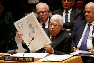På et møde i FN's Sikkerhedsråd afviste lederen af det palæstinensiske selvstyre, Mahmoud Abbas, USA's fredsplan for Mellemøsten, der blev offentliggjort sidst i januar.