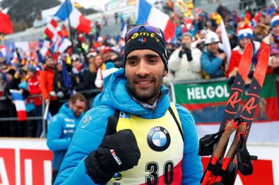 Franskmanden Martin Fourcade (på billedet) henviste Johannes Thingnes Bø til andenpladsen på 20-kilometerdistancen.
