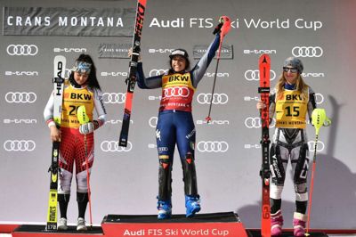 Federica Brignone sejrede i kombineret søndag og overtog dermed føringen i kvindernes samlede World Cup-stilling.