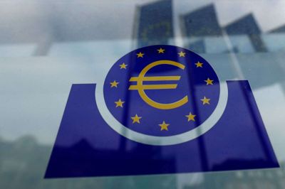 Den Europæiske Centralbank har mod økonomernes forventning ikke nedsat sin toneangivende rente. Til gengæld er der søsat andre tiltag til at støtte økonomien. (Arkivfoto)