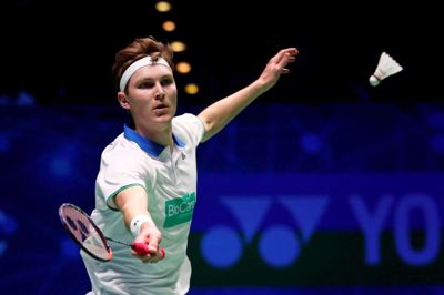 Viktor Axelsen har kæmpet for succes i Birmingham gennem hele ugen, og søndag vandt han finalen over Chou Tien Chen. Modsat mange andre sportsbegivenheder i disse dage har der været publikum til alle kampe.