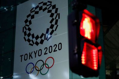 Sommerens OL i Tokyo skal efter planen begynde 24. juli. Sådan lyder det fra alle officielle kilder, men bag kulisserne arbejdes der angiveligt med andre planer, der handler om forskellige andre datoer for legene.