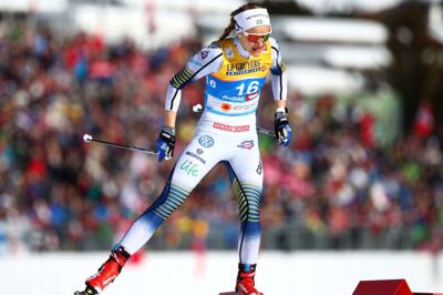 Midt i coronakrisen har den svenske langrendsstjerne Stina Nilsson valgt at lave et opsigtsvækkende skifte til skiskydning. (Arkivfoto)
