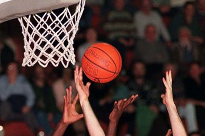 Dameligaen i basketball aflyser resten af sæsonen. Det samme er tidligere sket for herrernes liga. (Arkivfoto)