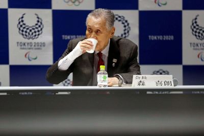 Yoshiro Mori, præsident for arrangørkomitéen bag Tokyo 2020, forventer en ny dato for det udskudte OL på plads allerede i denne uge. Den japanske tv-station NHK skriver, at legene kommer til at starte i juli 2021.