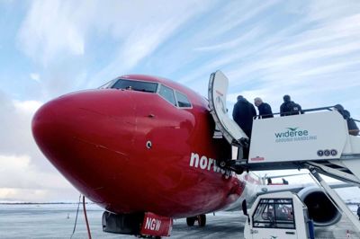 Det er slut med tomme midtersæder på norske fly. (Arkivfoto)