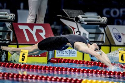 Mie Ø. Nielsen og de øvrige svømmere i verdenstoppen kan tidligst vinde en medalje ved et langbane-VM igen i 2022.