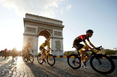 Tour de France står til at starte i slutningen af august, og herefter venter stort set alle de store cykelløb i et travlt efterår. (Arkivfoto)