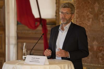 Københavns overborgmester, Frank Jensen, kan se frem til at få byen indtaget af sportsfans næste sommer.
