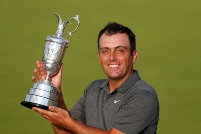 Francesco Molinari fra Italien skal i gang med at planlægge sin rejse til USA, hvis han vil være med, når PGA Touren genstarter om en lille måned.