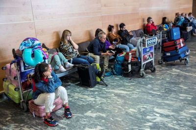 I begyndelsen af marts blev der oprettet et modtagecenter for potentielt coronasmittede passagerer i Gardemoen lufthavn i Oslo. Det eneste fly ud af 3201 fly, der er landet i lufthavnen fra 1. marts til 12. maj, og hvor passagerne er blevet tjekket, kom fra den franske by Lyon og havde flere personer om bord, der havde været på ferie i Norditalien. (Arkivfoto)