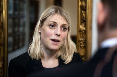 Forsvarsminister Trine Bramsen erkender, at den kommende mission for danske soldater i Bagdad bliver farlig. Men hun understreger, at de danske soldater er godt rustede til opgaven. (Arkivfoto)
