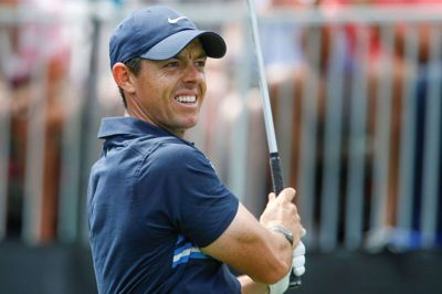 Rory McIlroy fra Nordirland ventes at være blandt deltagerne, når PGA genoptager sæsonen 11. juni med turneringen Charles Schwab Challenge i Texas. På grund af viruspandemien får tilskuere ikke adgang til banen. (Arlivfoto).