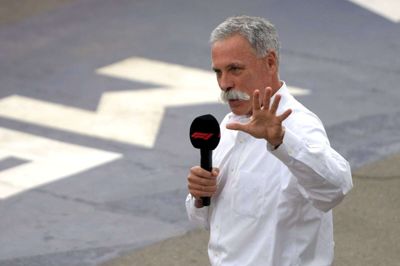 Bliver en kører smittet med corona, må holdet skifte køreren ud med en anden, siger Chase Carey. (Arkivfoto)