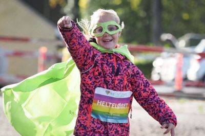 Børneulykkesfonden håber, at mange familier har lyst til at løbe afsted som ægte superhelte til Det Virtuelle Helteløb i Ikast. Foto: Børneulykkesfonden