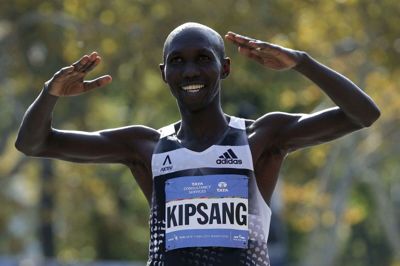 Der er ikke så meget at fejre for Wilson Kipsang i dag, hvor han har fået en lang dopingkarantæne. (Arkivfoto)