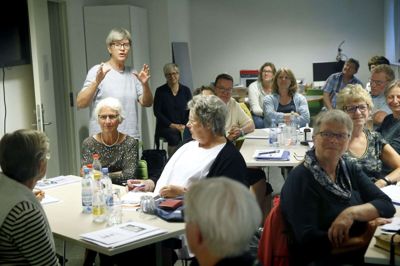 Det første kuld af byguider er udklækket, og allerede på lørdag skal de første i aktion på den planlagte ugentlige guidetur gennem Brande. Foto: Flemming Hansen
