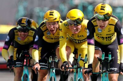 Jonas Vingegaard bliver en del af Jumbo-Visma-holdet, der skal forsøge at køre Steven Kruijswijk på podiet i Vuelta a España. (Arkivfoto)