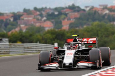 Kevin Magnussen og hans team havde håbet, at Haas-raceren ville have det bedre på Hungaroring med de mange sving og færre lange langsider, end den havde i Østrig. Men sådan gik det ikke helt.