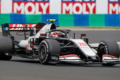 Kevin Magnussen har fået stor ros for sin kørsel under det ungarske grandprix. Her høstede danskeren sæsonens første VM-point.